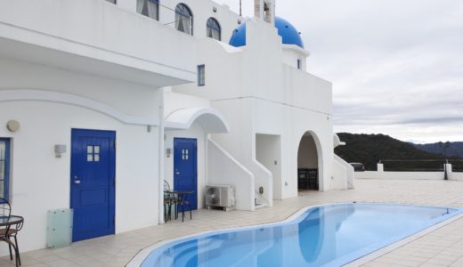 エーゲ海が国内に！？サントリーニ島を再現したリゾートホテル『ヴィラサントリーニ』がすごすぎる！？
